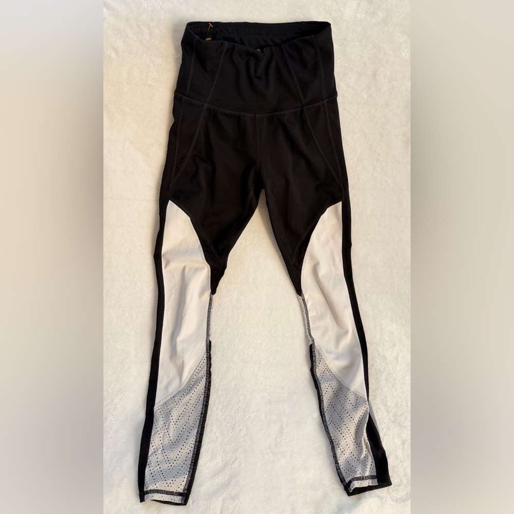 Black and White Kids Athletic Leggings
